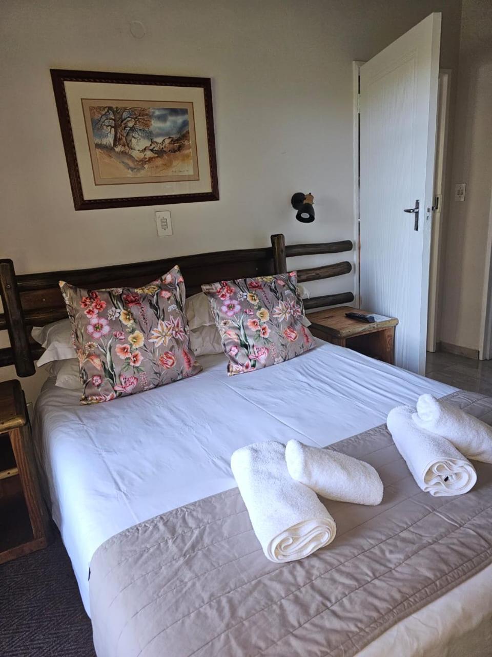Riverside Lodge & Conference Center アリワル・ノース エクステリア 写真
